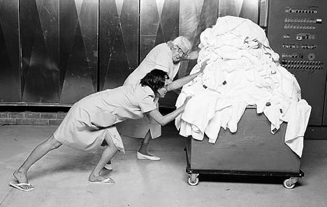 [laundry cart3[4].jpg]