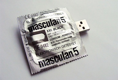 condomusbstick