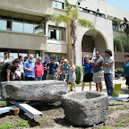 תערוכה ארכאולוגית בכניסה למכללת כנרת - Archaeology exhibition