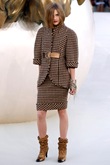 Automne Hiver Haute Couture 2010 - Chanel 4 Automne Hiver Haute Couture 2010 - Chanel 4