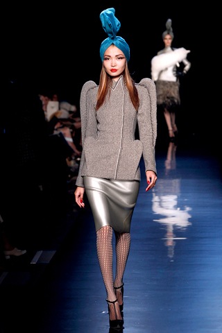 [Automne Hiver Haute Couture 2010 - Jean Paul Gaultier 4[3].jpg]