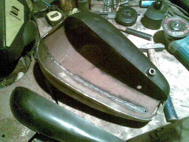 IZ 250cc rat-bobber - Page 6 Pilt037