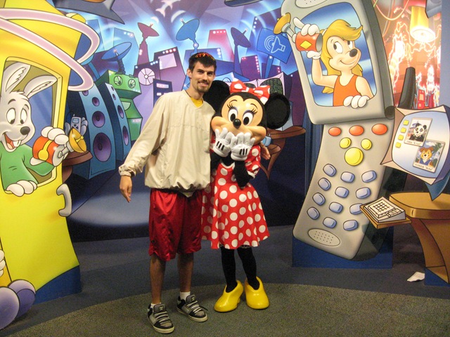 [Disney 048[2].jpg]