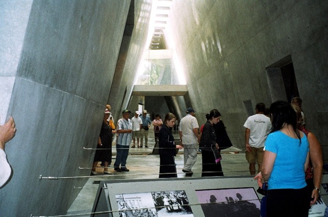 [Yad Vashem Museum of History Ann Goldberg[2].jpg]