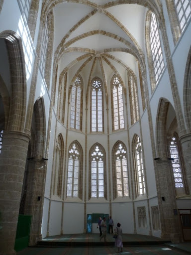 Храмы, церкви, соборы и разные святые места (фото)