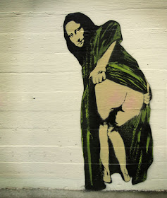 http://lh3.ggpht.com/_dlkAw43cLC0/SaVkrZCA0EI/AAAAAAAADh4/EFlP4fd5C7E/s800/30-Stencil-Graffiti-Artworks-monalisa-but.jpg