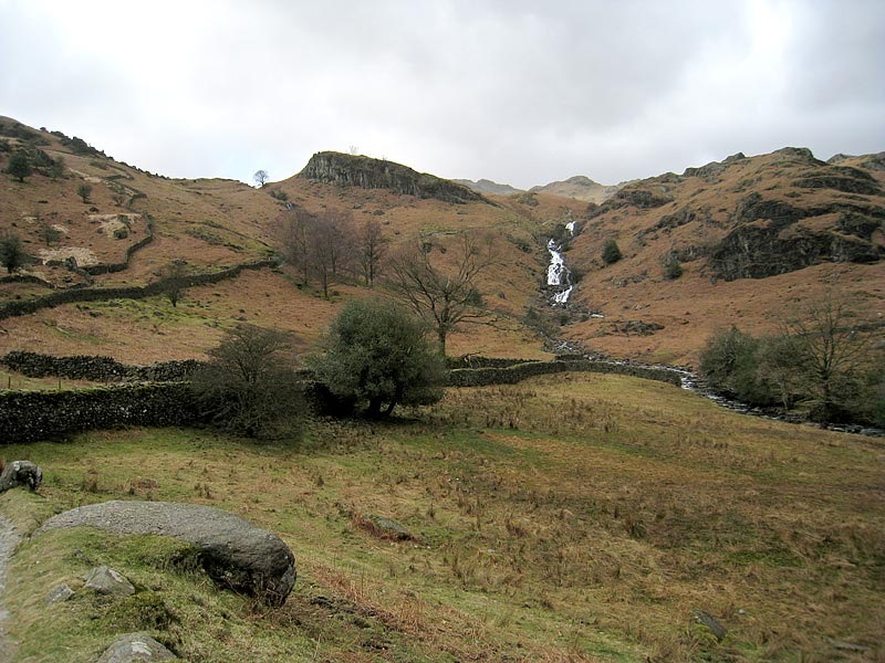 [Brinhow_crag18.jpg]