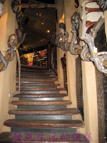 [South_Africa_JNB042.jpg]