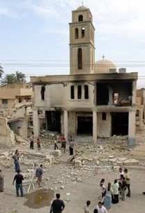 20080109190159-iglesia-catolica-iraqui-destruida