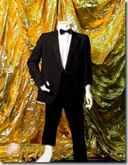 este smoking presentava solo pequini defeto de lunghezza maniche y pantalon, ma me estava en encanto! este smoking presentava solo pequini defeto de lunghezza maniche y pantalon, ma me estava en encanto!