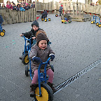Algemeen kleuter-dec0910-Dank Sint voor de leuke fietsen!