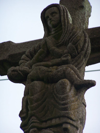 Foto de    Valadares - Cruceiro do adro