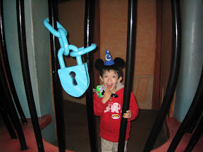Kai locked up in Toon Town!