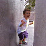 Eidan on the Awakening statue at Villanova Eidan on the Awakening statue at Villanova
