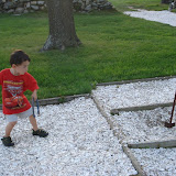 Eidan tries his hand at horse shoes