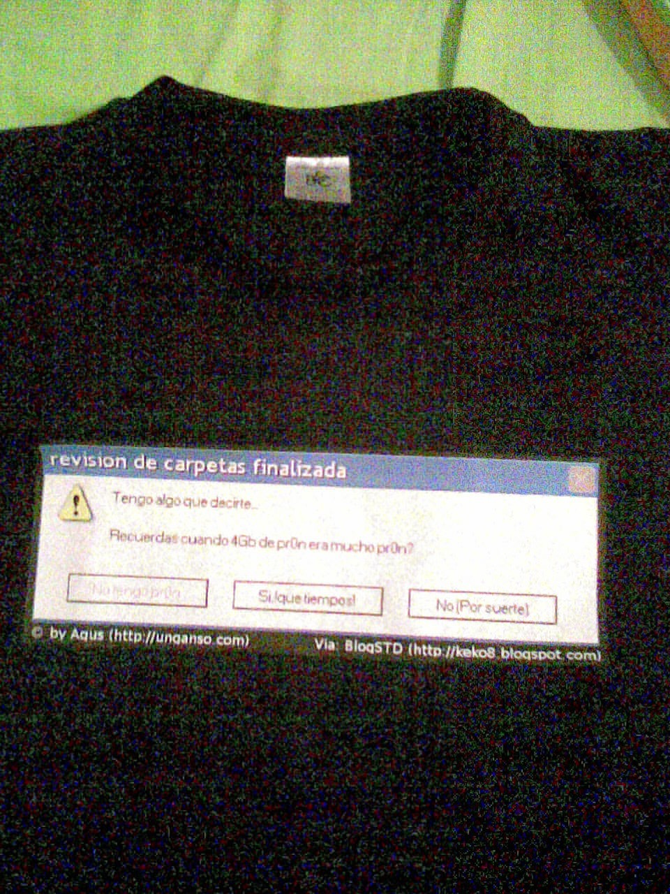 [Camiseta02[6].jpg]