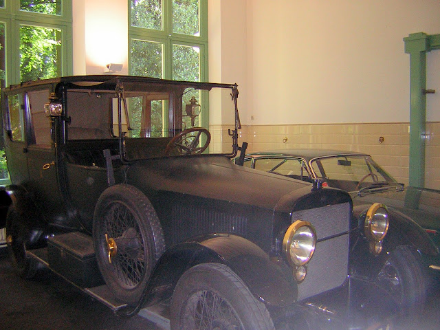 Paleis Het Loo,una vecchia automobile