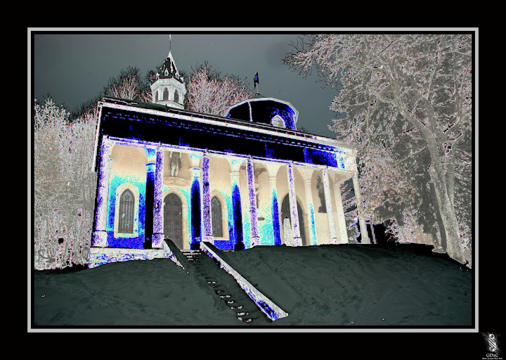 http://lh3.ggpht.com/_eA1eLh-IuMA/TRt2eTCuQVI/AAAAAAAAHM0/7OA7mtsvGWM/s720/chap.jpg