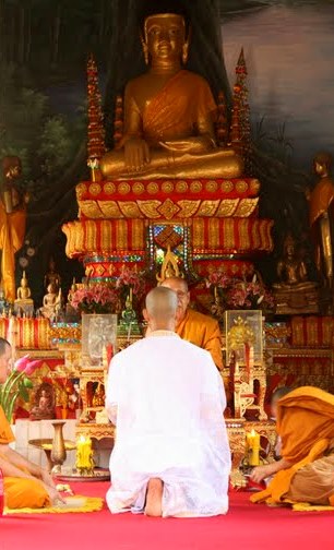 Prayoon enters the temple as a novice Prayoon,Yoon,Monk