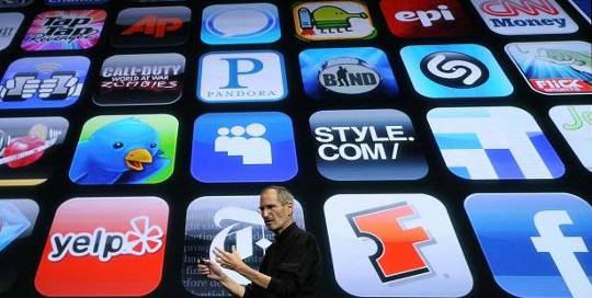 ceo-apple-steve-jobs.jpg ceo-apple-steve-jobs.jpg