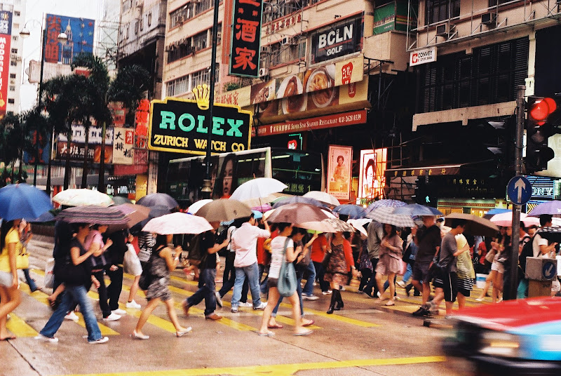 umbrellas%20and%20signs.JPG