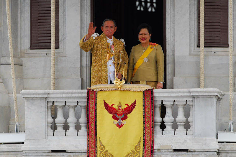 รูปภาพ พระบรมฉายาลักษณ์ ราชินีของปวงชนชาวไทย สมเด็จพระนางเจ้าสิริกิติ์ พระบรมราชินีนาถ