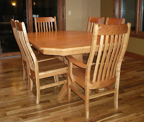 Woodland Dining Table and Mission Chairs, Oak Hardwood, Medium Finish