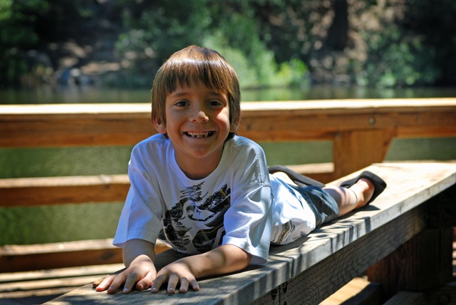[09 08 06_DeThomas_0550[3].jpg]