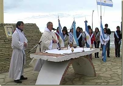 Romanin- Monumento a la Primera Misa en Argentina-Rio Gallegos
