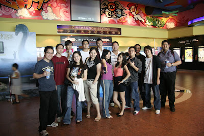 We then moved from downstairs to upstairs to the cinema area. Everyone took this group photo without me...sniff..while i went to buy popcorn and a drink...sniff. And then they actually went in without me!!!! :P Thankfully i called Pam, who came out to get me.