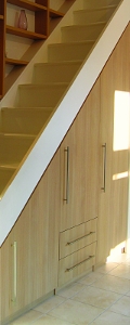 Sous escalier en chêne