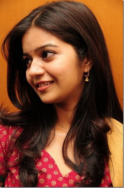 Indian-Tv-Actress-Colours-Swath-pcs