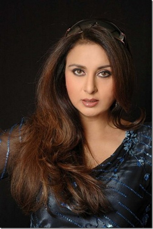 Indian-Tv-Actress-Poonam-Dhillon (6)