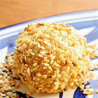 Sesame mochi