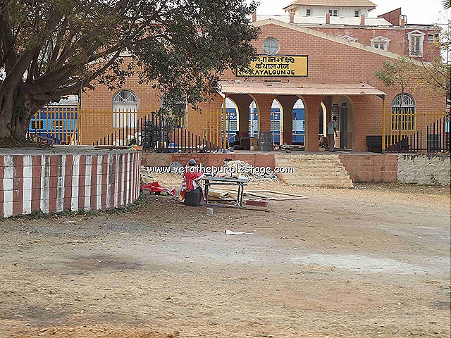 [RailwaysettingatRamojifilmcity[1].jpg]