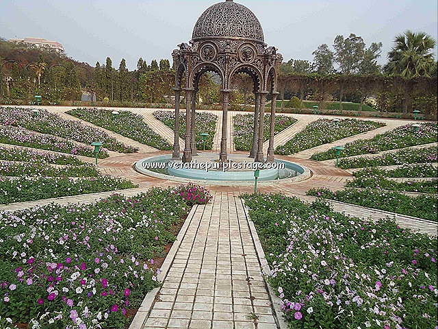 [ramojifilmcitycharismagarden[1].jpg]