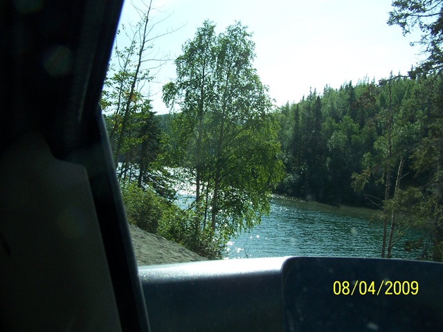 [100_5243[2].jpg]