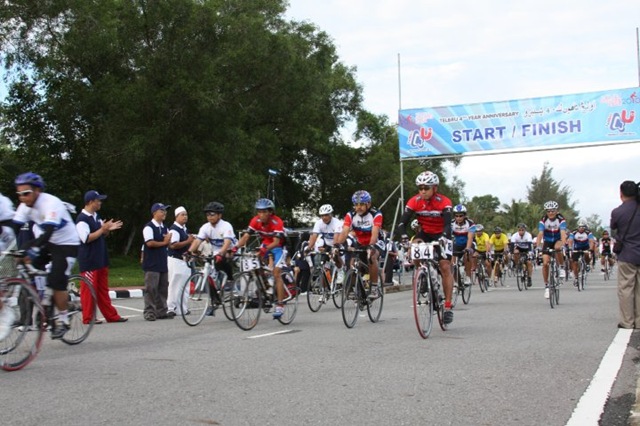 [race1[3].jpg]