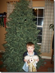 lunch w santa and decorate tree 032
