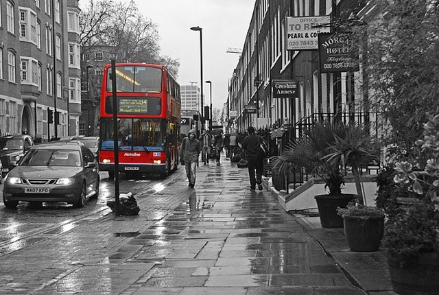 [london bus sel color[3].jpg]