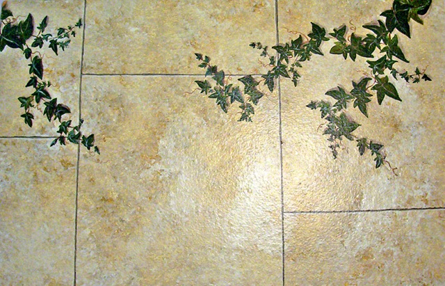 [faux stone with ivy[3].jpg]