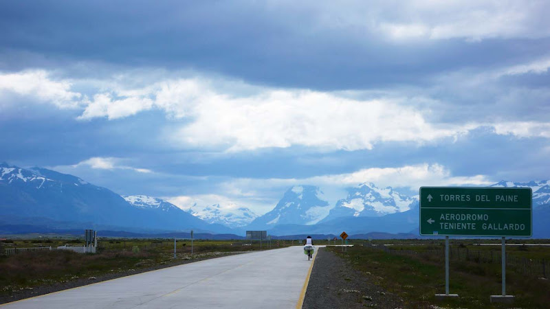 Photo of  10. Puerto Natales - Lago Porteño 