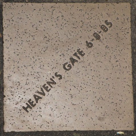 [Heaven's-Gate[5].jpg]