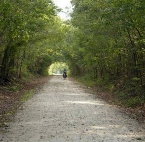 [walking-path-railroad-[4].jpg]