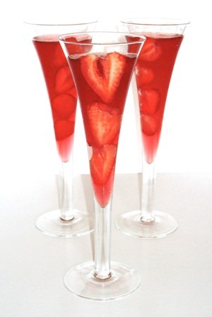 [10151752-strawberry-champagne-jelly-just-one-of-the-spinneys-fantastic-creations[3].jpg]