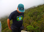 SS852409.JPG - Luiz com o boné do Paulo Macaco