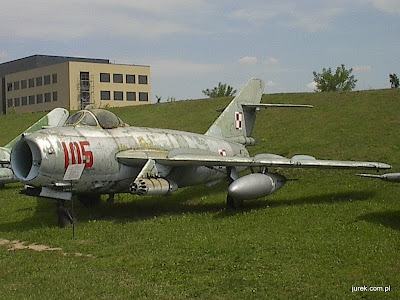 Lim-6; Mikojan-Gurewicz MiG-17.