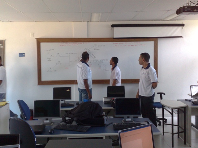 [25102008093[3].jpg]