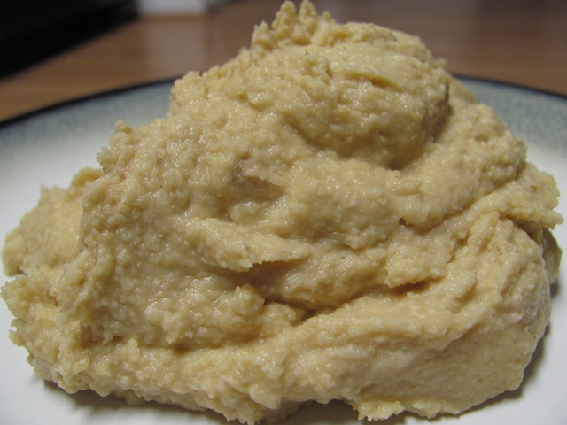 [hummus2[2].jpg]