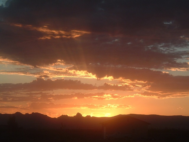 [sunset[3].jpg]